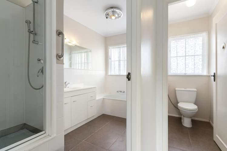 1/3 Gordon Avenue Forrest Hill_6