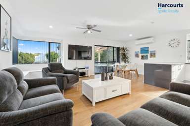 8 Walter Rodgers Road_2