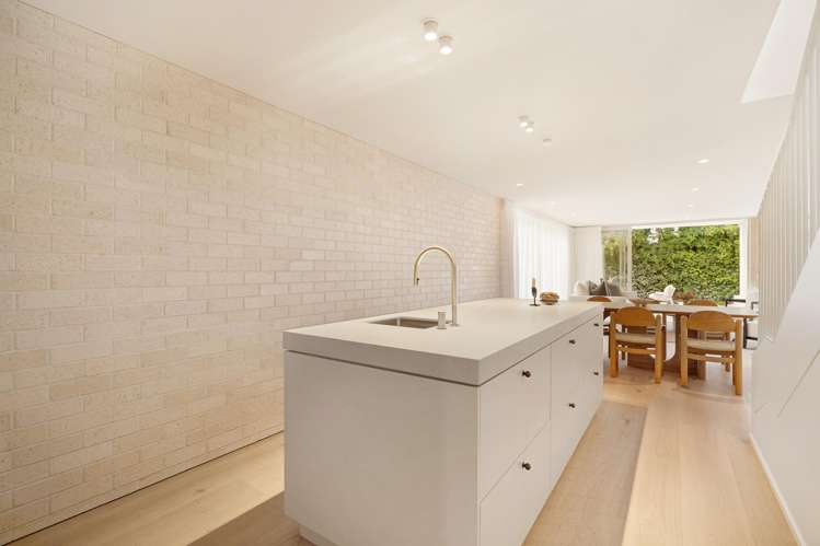 35 Conference Street_4