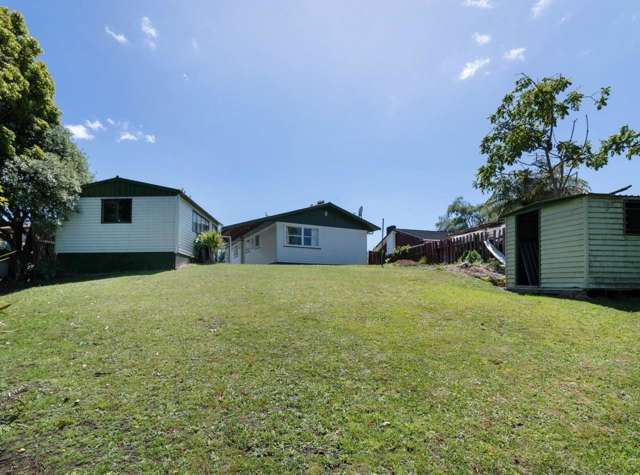 10 Joanne Crescent Pukehangi_2