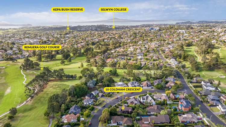 10 Coldham Crescent Saint Johns_28