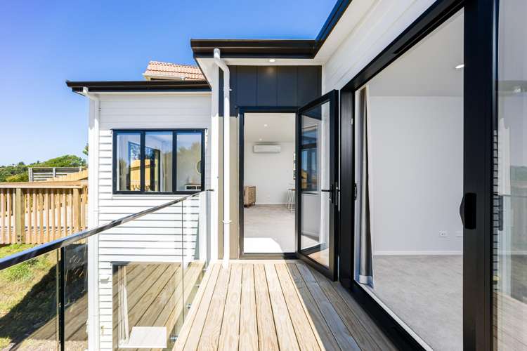 254A Whangaparaoa Road Red Beach_26