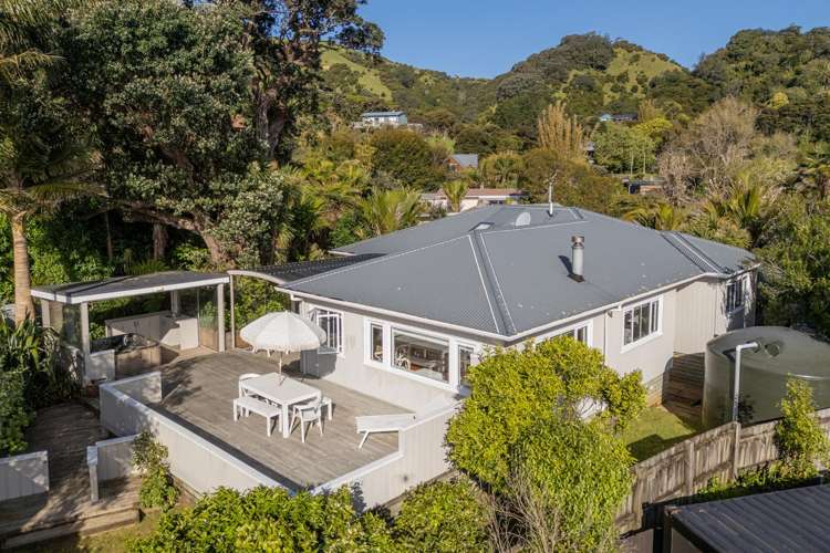 18 Black Jack Road Kuaotunu_1