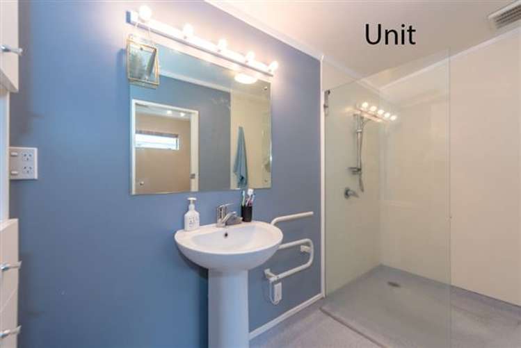 54 Albert Street Hamilton East_21