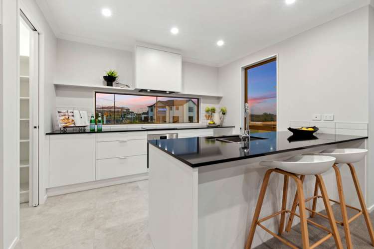 11 Emerald Avenue Karaka_5