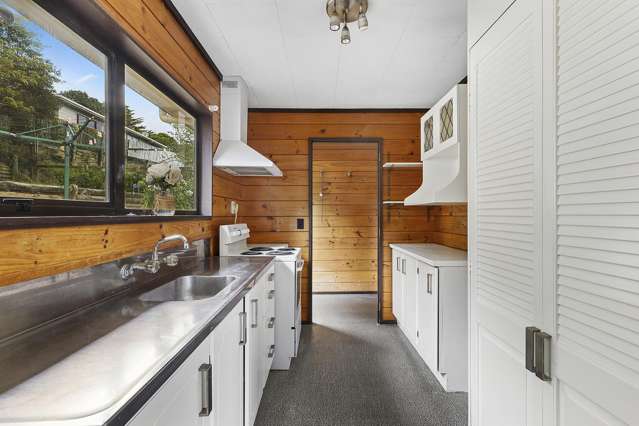 68 Omapere Street Whitby_3