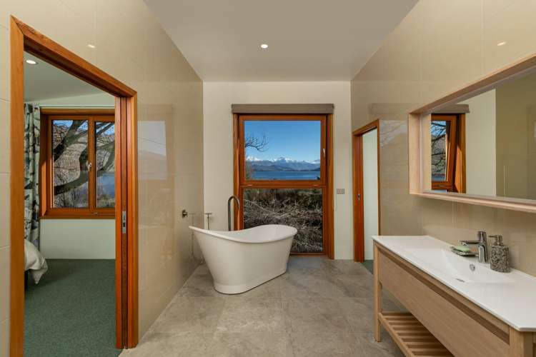 337 Beacon Point Road Wanaka_5