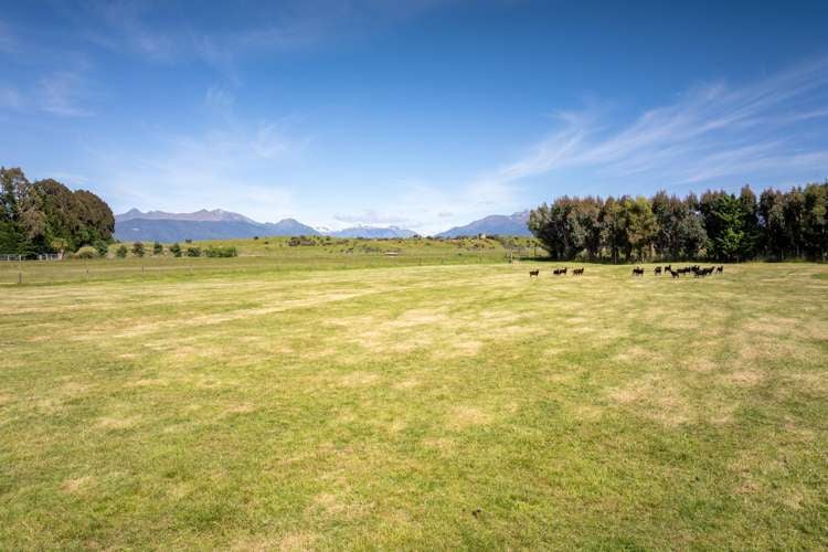 235 Sinclair Road Te Anau_6