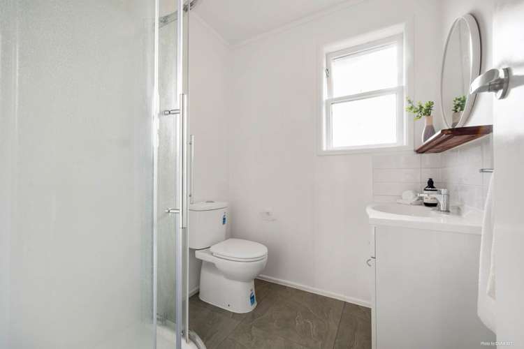 78 Freeland Avenue_4