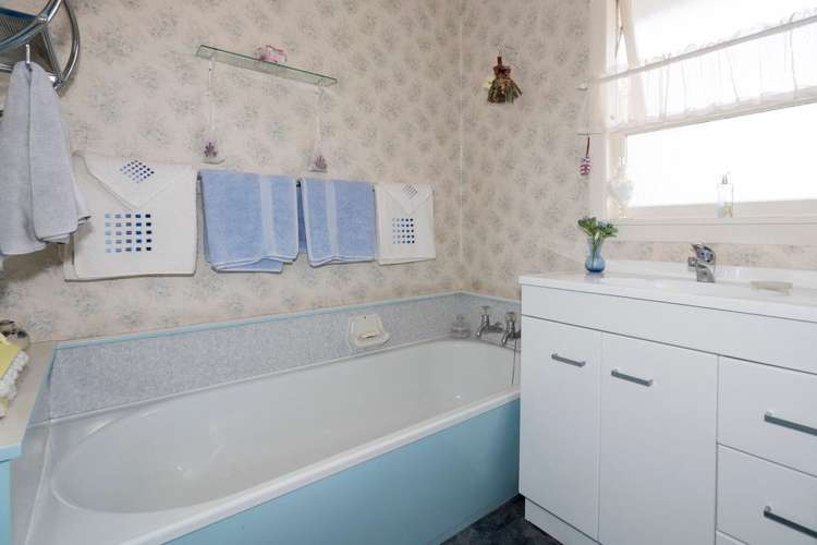 52 Lord Rutherford Road Brightwater_11