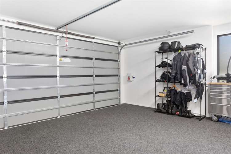 16 Piripai Rise Coastlands_18