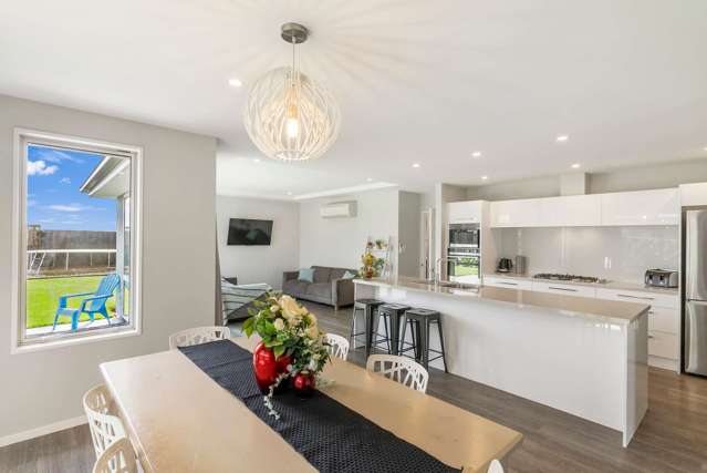 77 Hungerford Drive Rolleston_4