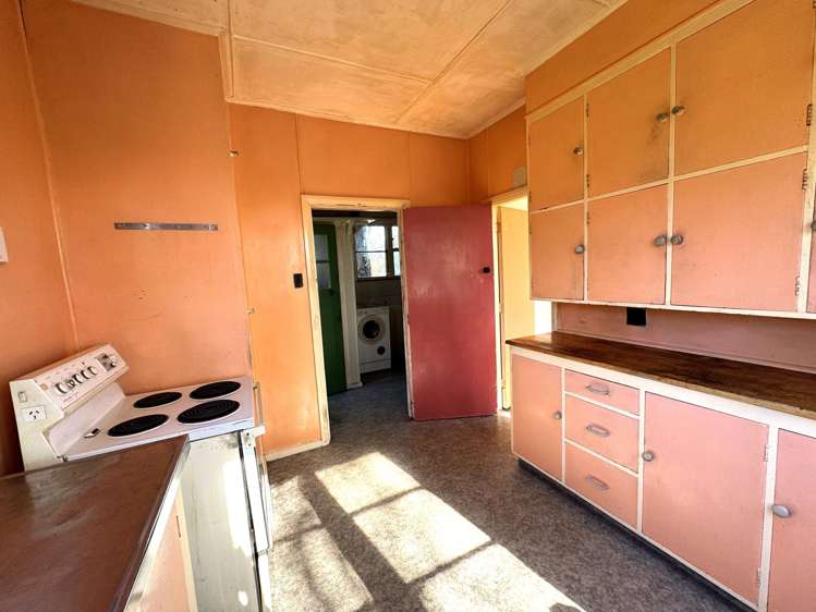 1 Market Street Kaitangata_12