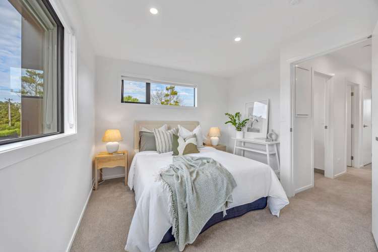 2/97 Atkinson Road Titirangi_8