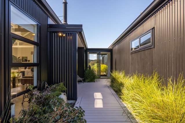 Contemporary living, country soul