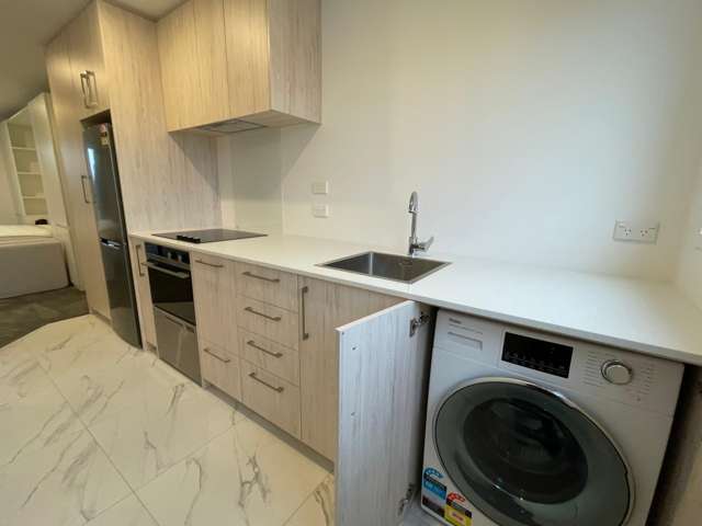 3/17 Winchester Street Merivale_4