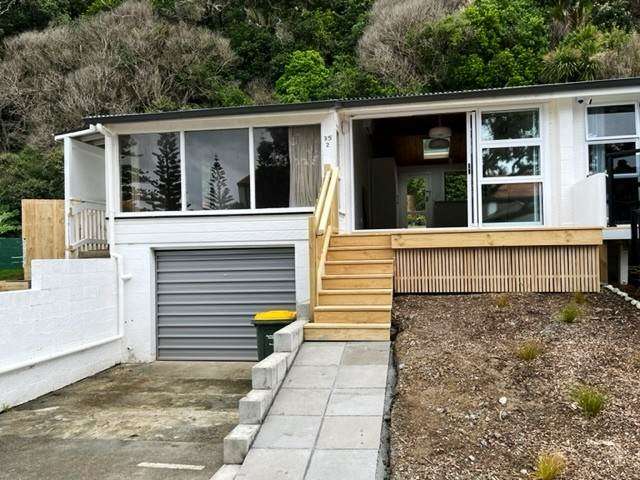 2/35 Waiwera Place Waiwera_1