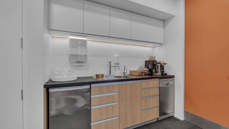 7 Doric Way Islington_13