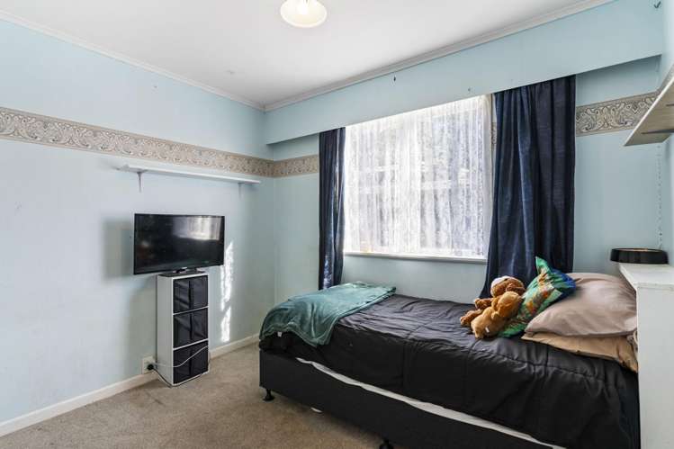 7 Fairclough Road Beach Haven_7