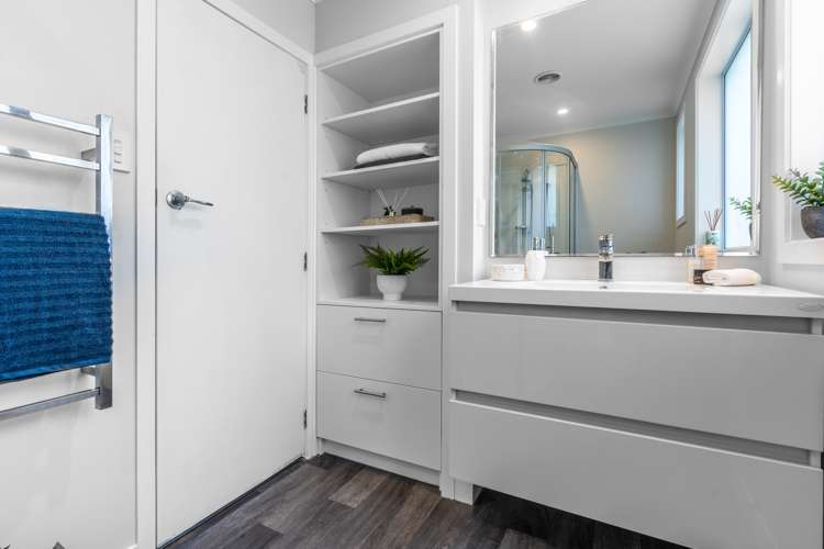 780 Tweed Street Rockdale_16