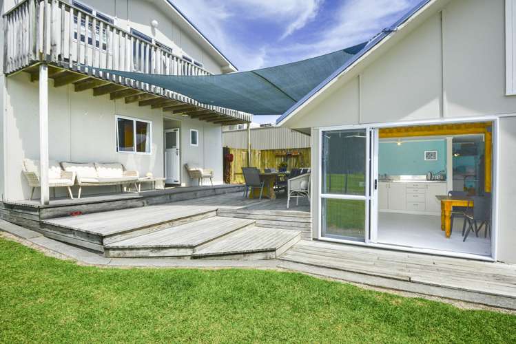 140 Newcastle Street Māhia Beach_2