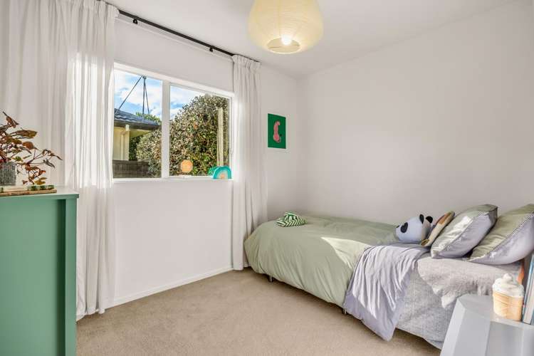 6B Lorraine Avenue Mount Albert_13