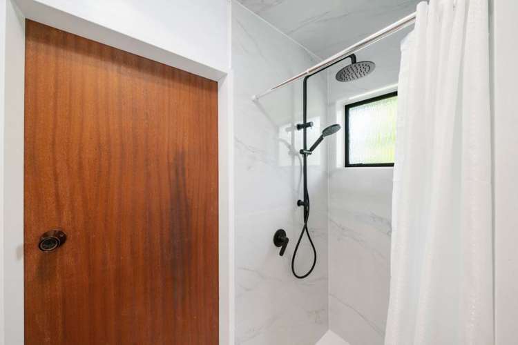 25 Ngatitoa Street Tawa_14