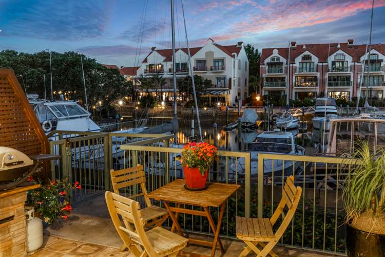 3 Waterside Crescent Gulf Harbour_35