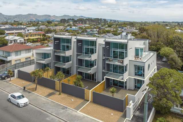 1/272 Marine Parade New Brighton_1
