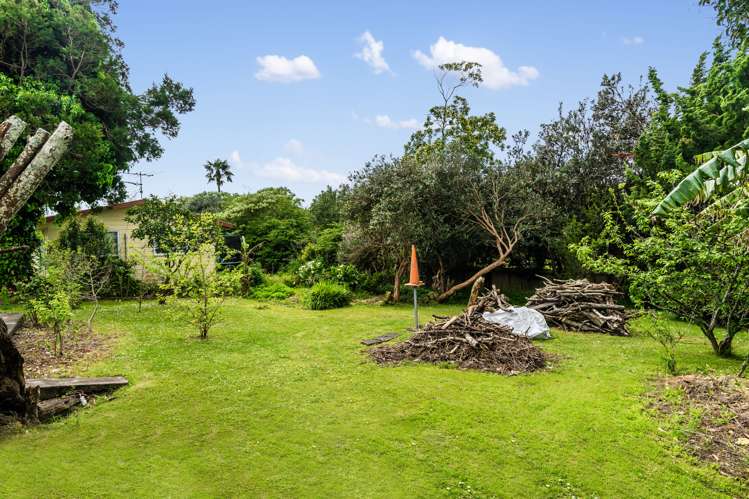 16 Tindall Crescent Otara_6