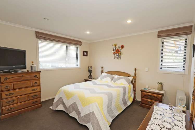 209 Ross Street Grasmere_16