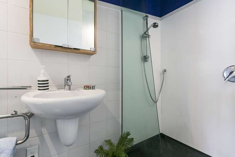 4g/51 Webb Street Mount Cook_11