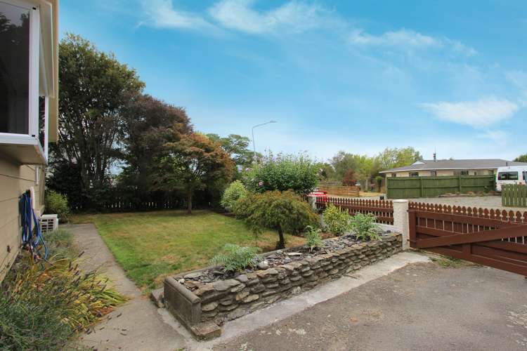 4 Chante Crescent Renwick_1