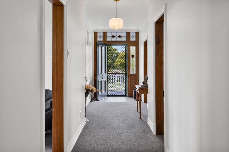 29 Hills Road Stratford_11