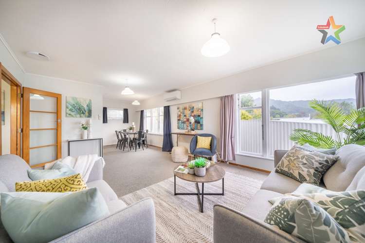 19 Karaka Street Otaki Beach_10