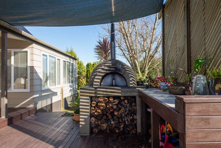 34 Tumene Drive Owhata_14