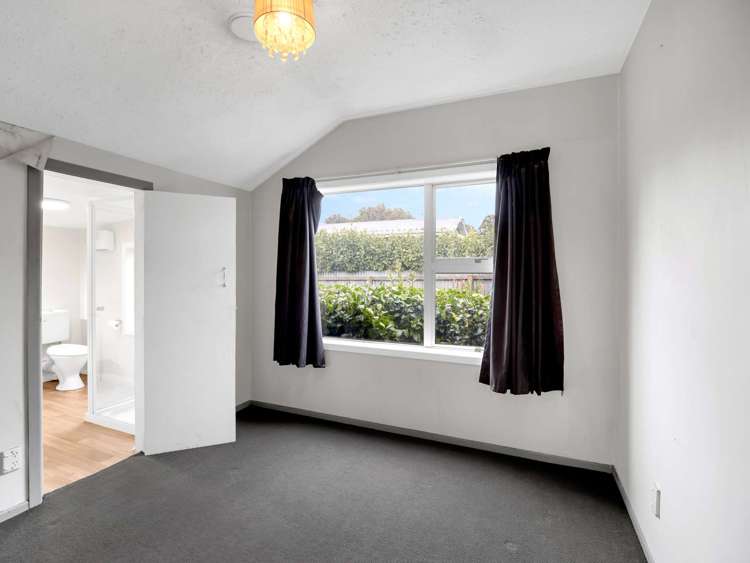 22 St James Street Southbridge_10