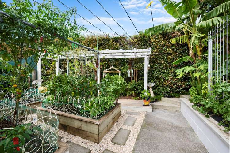 4 Taitapu Street Massey_26