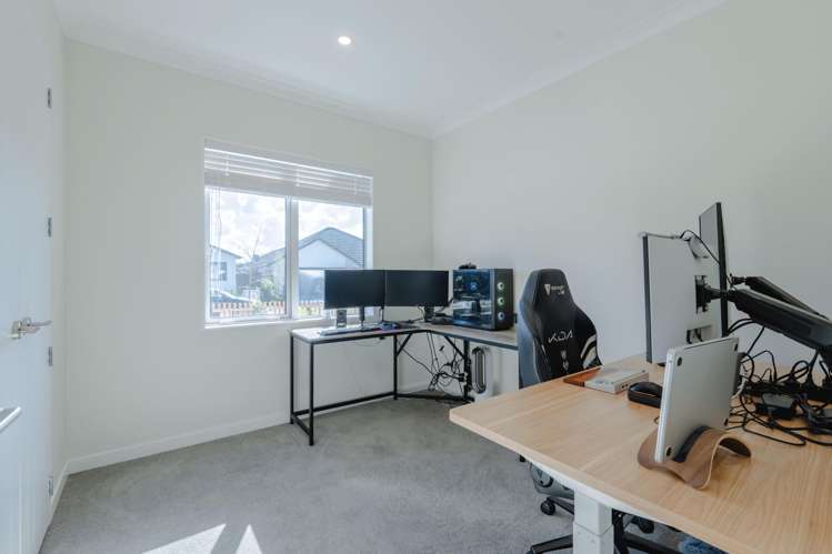 34 Tipu Crescent Milldale_12