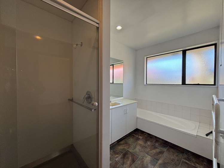 2/8 Dallas Street Riccarton_5