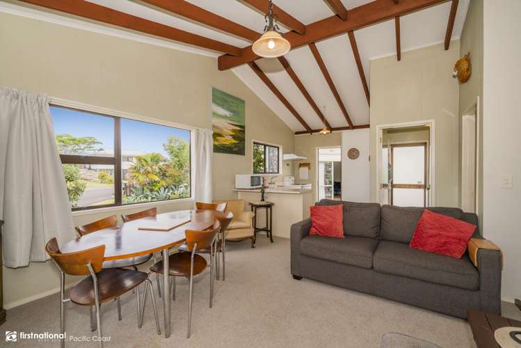 1 Norfolk Place Tairua_9