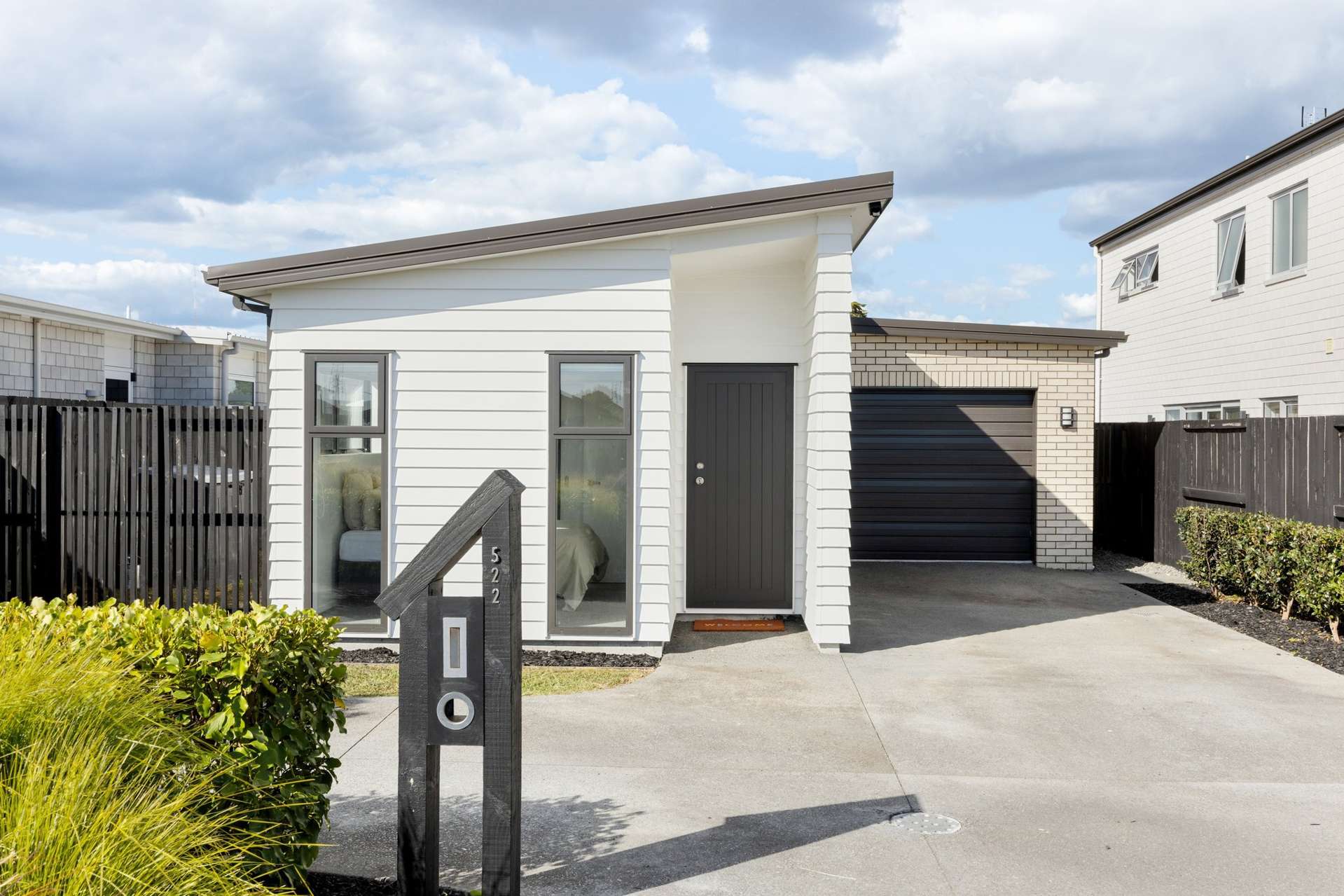 522 Webb Drive Chartwell_0
