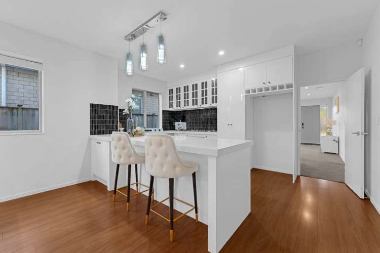 6 Cahir Place Flat Bush_6