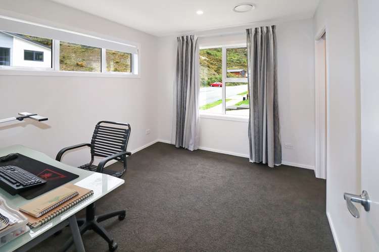 23 Porokaiwhiri Street Crofton Downs_11