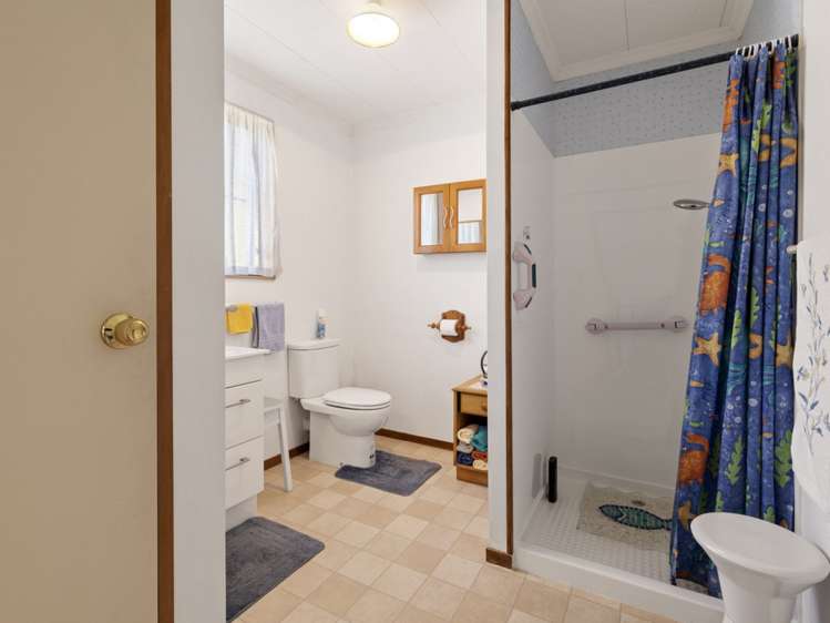 301 Rarangi Beach Road Rarangi_15