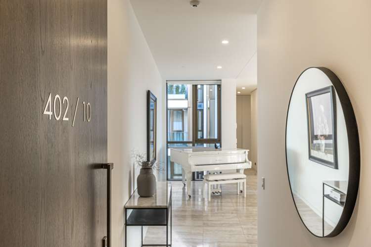 402/10 Saint Marks Road Remuera_10