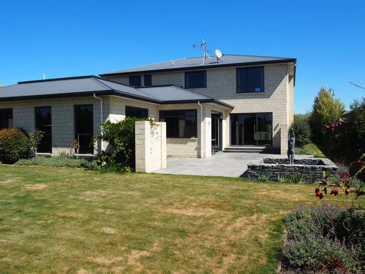 13 Country Place Allenton_17