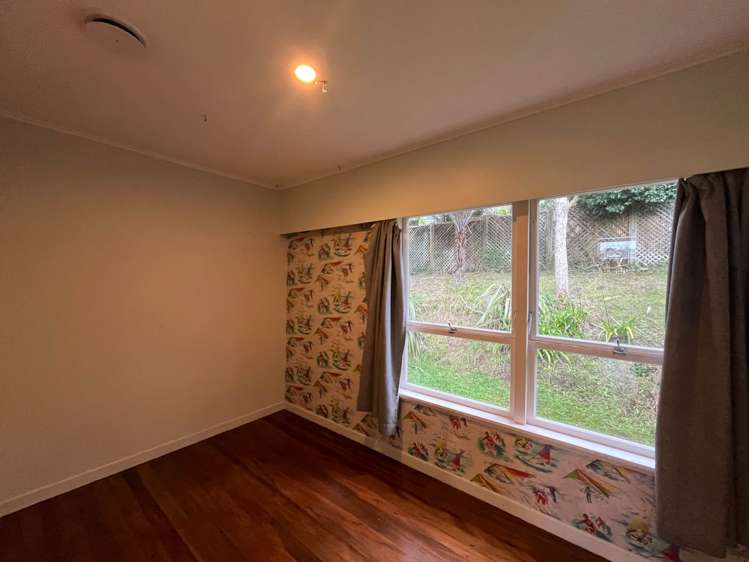 246 Glengarry Road Glen Eden_9