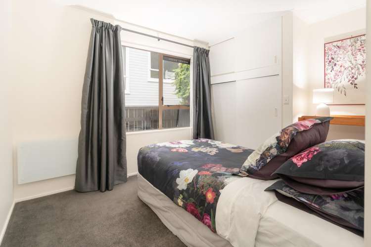 98 Allington Road Karori_6