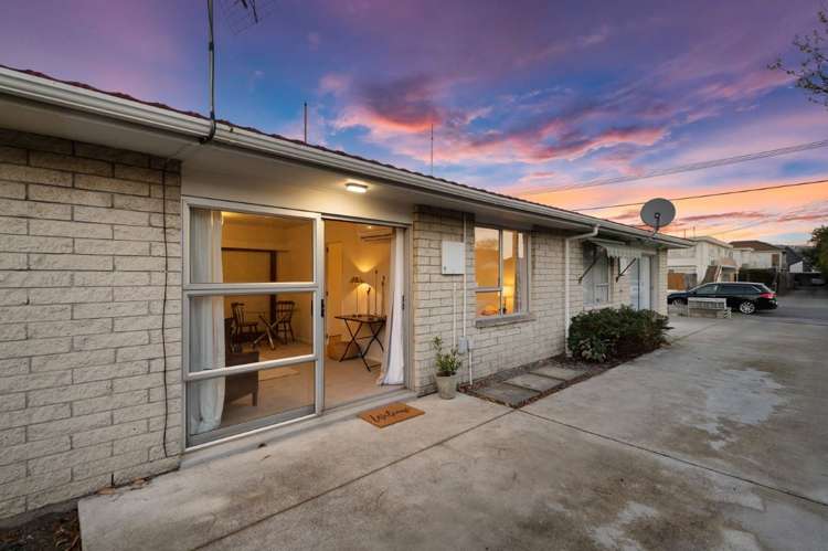 2/33 Fairfield Avenue Addington_11